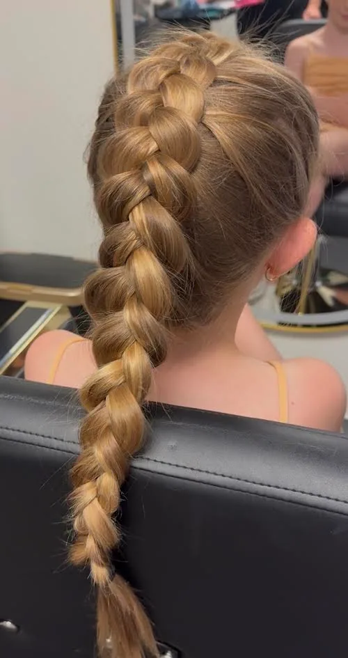 Hair Braiding photo 1